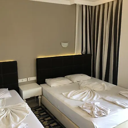 Karadede Hotel