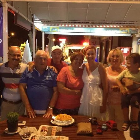 Hotel Karadede *