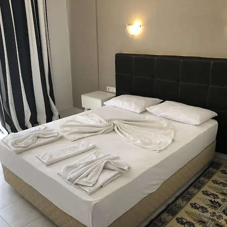Hotel Karadede